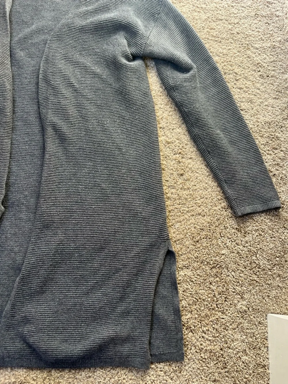 Banana Republic Gray Open Cardigan - Picture 3 of 5